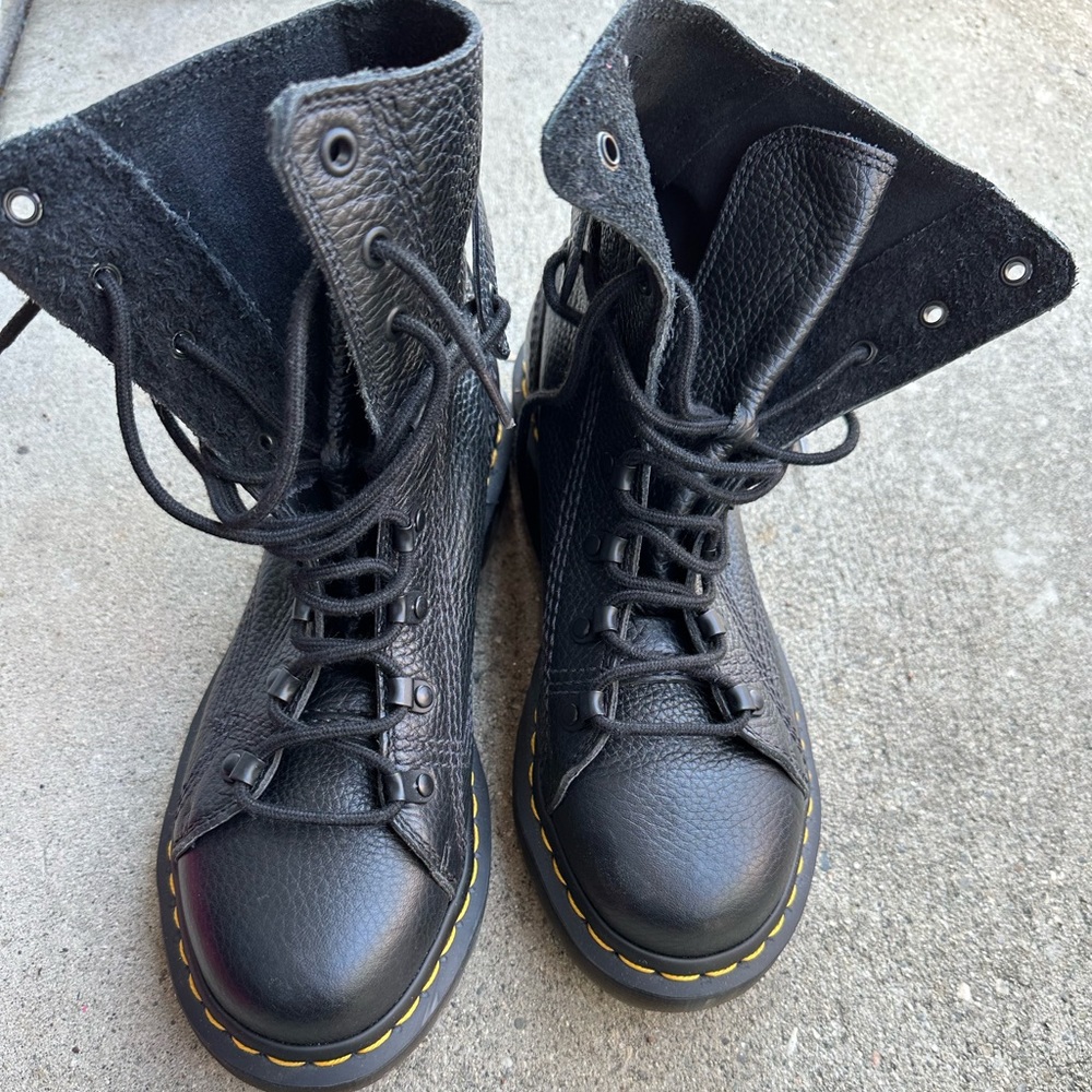 Dr Martens